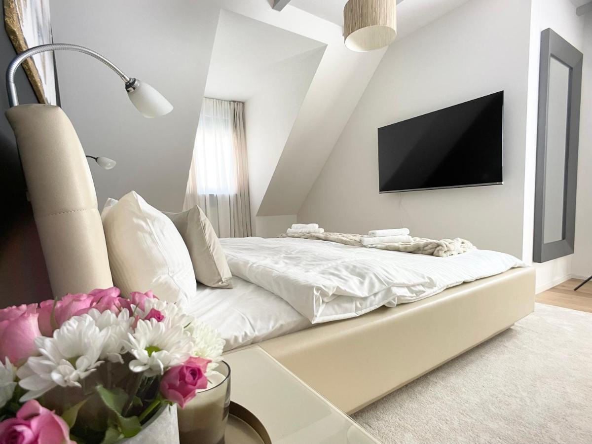M-Style 04 Apartment Mit Balkon Und Gasgrill, 24H Self-Check-In, Free Parking, Netflix Нюрнберг Екстер'єр фото