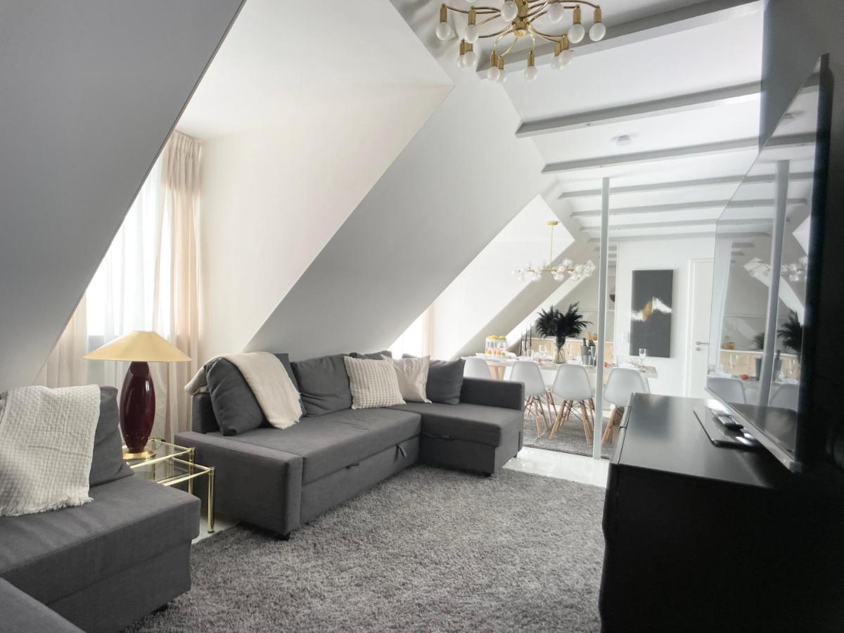 M-Style 04 Apartment Mit Balkon Und Gasgrill, 24H Self-Check-In, Free Parking, Netflix Нюрнберг Екстер'єр фото