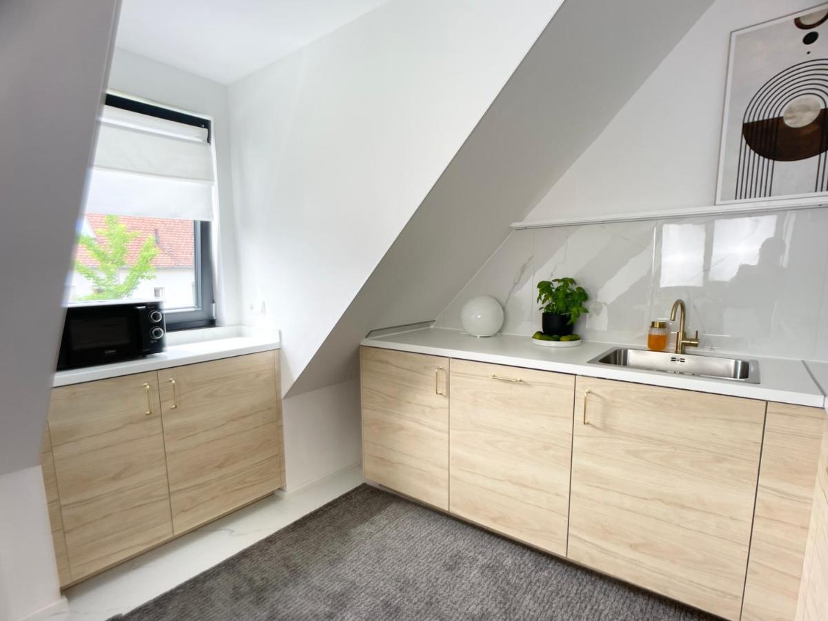 M-Style 04 Apartment Mit Balkon Und Gasgrill, 24H Self-Check-In, Free Parking, Netflix Нюрнберг Екстер'єр фото