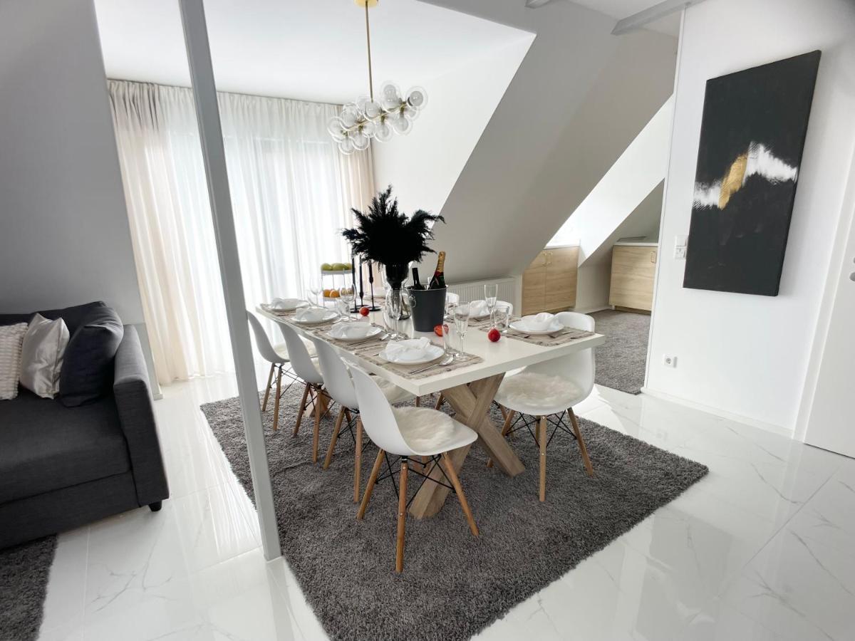M-Style 04 Apartment Mit Balkon Und Gasgrill, 24H Self-Check-In, Free Parking, Netflix Нюрнберг Екстер'єр фото